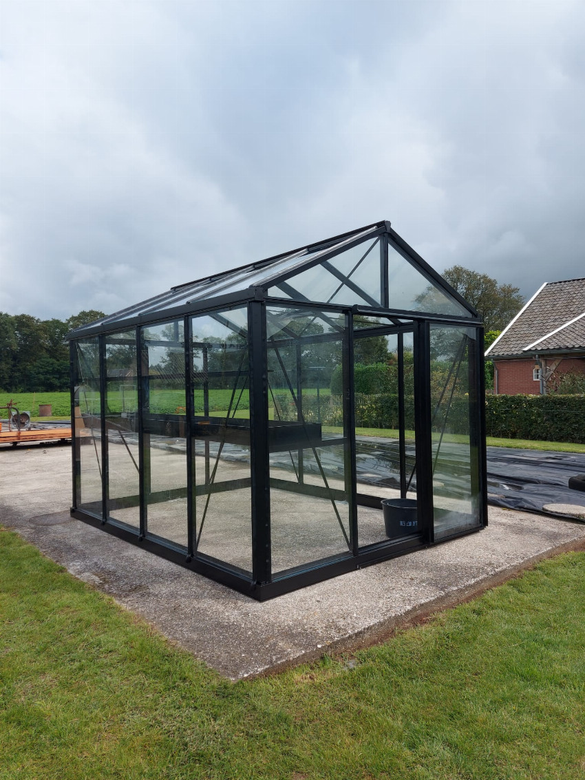 Janssens Senior Victorian